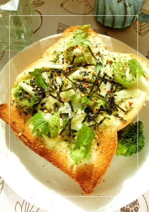 海苔香る❀ﾌﾞﾛｯｺﾘｰ茎の和トースト-レシピのメイン写真
