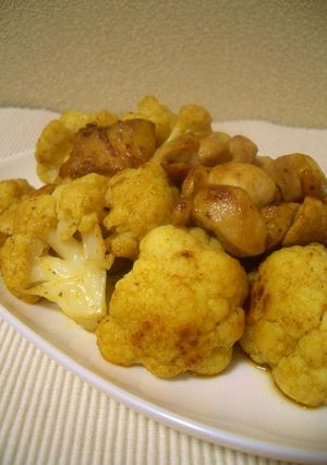 カリフラワーと鶏肉のカレー炒め-レシピのメイン写真