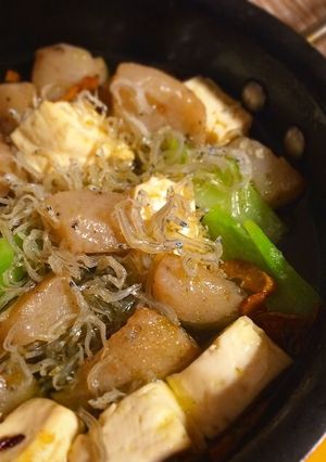 簡単おつまみ＊蒟蒻と豆腐のアヒージョ-レシピのメイン写真