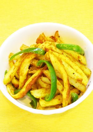 ☺簡単♪じゃがいもとちくわのカレー炒め☺-レシピのメイン写真