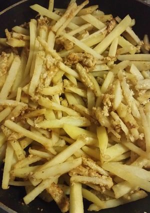 簡単、安いじゃがソース炒め-レシピのメイン写真