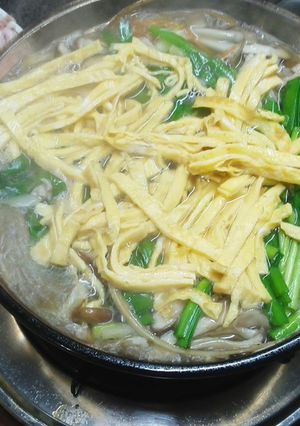 鶏がらスープ鍋ーたっぷりコラーゲンと野菜-レシピのメイン写真