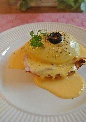 エッグベネディクト-レシピのメイン写真