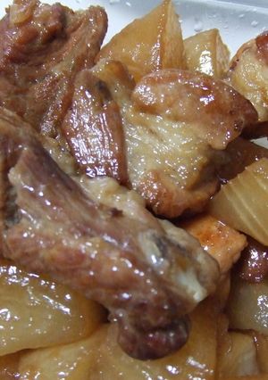 こっくり大根とスペアリブの煮物♪-レシピのメイン写真