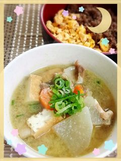 隠し味はリンゴ!! 簡単コク旨豚汁♥-レシピのメイン写真