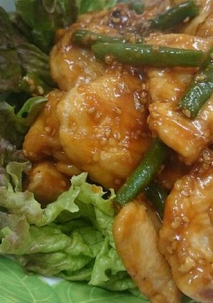 柔らか〜♬鶏胸肉といんげんの甘酢胡麻炒め-レシピのメイン写真