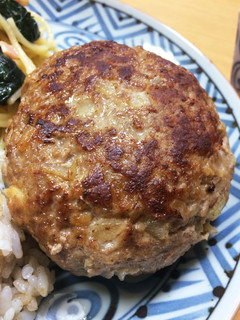 隠し味でおいしいハンバーグ-レシピのメイン写真