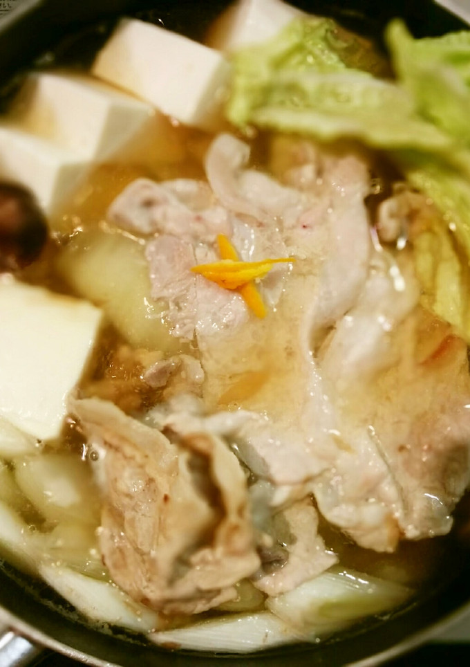 白菜と豚肉と昆布と昆布つゆのお鍋-レシピのメイン写真