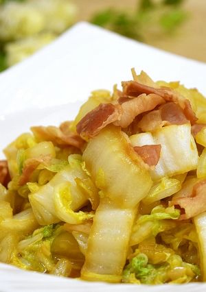 白菜とベーコンのにんにく醤油炒め♪-レシピのメイン写真