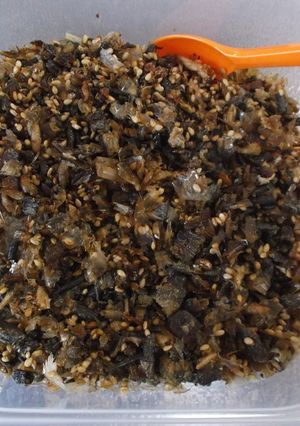 ホッケの燻製の皮のふりかけ-レシピのメイン写真