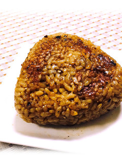 香ばしい金ごま焼おにぎり-レシピのメイン写真