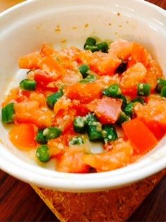 離乳食後期 トマトとインゲンのチーズ焼き-レシピのメイン写真