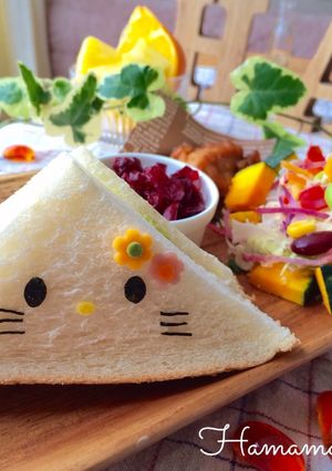 キティちゃんのサンドイッチ♪キャラ弁-レシピのメイン写真