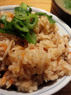 出汁の利いた『きのこ飯』-レシピのメイン写真