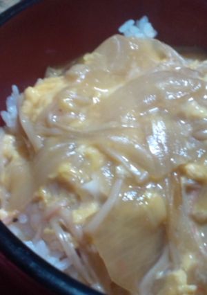 卵しかない！親子丼味もどき？！玉子丼-レシピのメイン写真