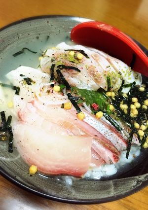 10秒でできるランチ! お刺身茶漬け-レシピのメイン写真