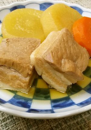 簡単豚の角煮　人参も圧力鍋で美味しく-レシピのメイン写真