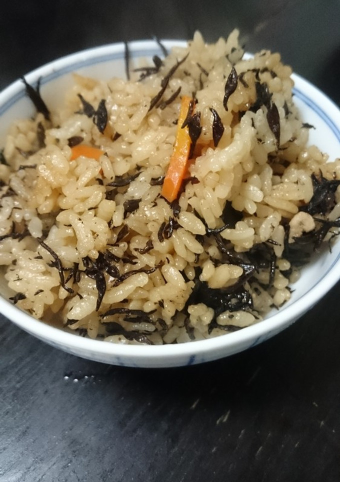 ☆炊飯器で簡単♪合挽き肉のひじきご飯☆-レシピのメイン写真