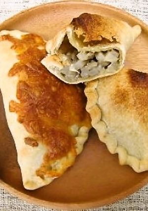 手作り生地で包みピザ カルツォーネ-レシピのメイン写真