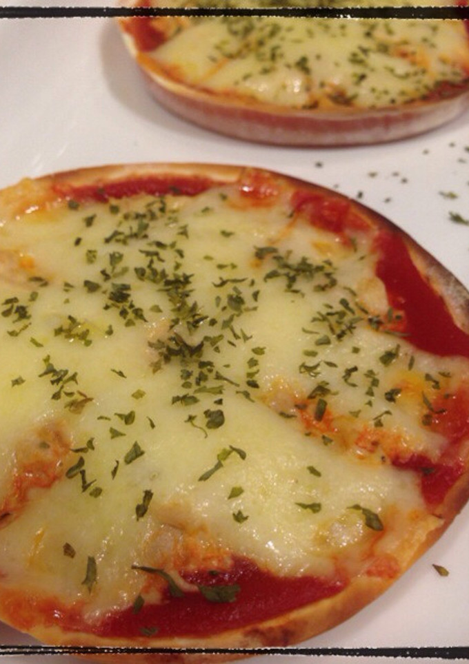 餃子の皮で簡単ピザ♪-レシピのメイン写真