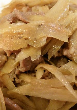 ピリ甘辛な豚肉とごぼうイタめ-レシピのメイン写真