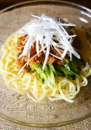 ピリ辛にんにく味噌のジャージャー麺-レシピのメイン写真