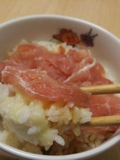 生ハムチーズ丼-レシピのメイン写真