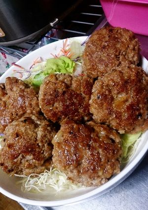 定番☆ハンバーグ-レシピのメイン写真