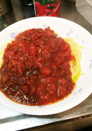 フライパンでサバイバルトマトパスタ-レシピのメイン写真