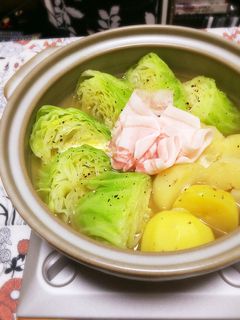 【話題入り】じゃが芋キャベツの塩バター鍋-レシピのメイン写真