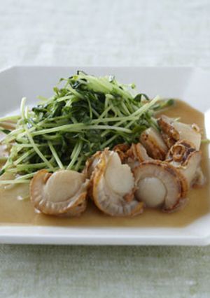 豆苗とホタテのレモンバター炒め-レシピのメイン写真
