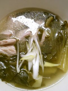 鶏肉 ニラ チンゲン菜 ナンプラースープ-レシピのメイン写真