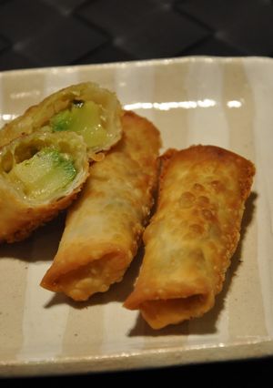餃子の皮でミニ春巻き風✿ゆずアボチーズ-レシピのメイン写真