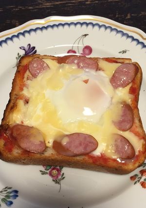 巣ごもり卵トースト-レシピのメイン写真