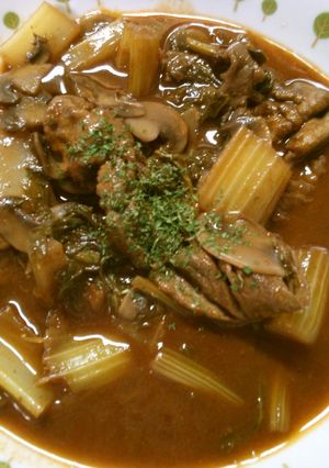 牛肉 セロリ マッシュルームの 炒め煮♪-レシピのメイン写真