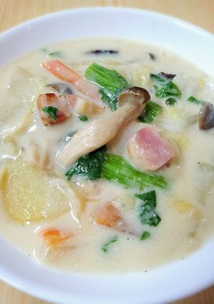 ベーコンと具だくさん野菜のクリーム煮-レシピのメイン写真