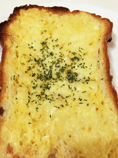 朝食 チーズエッグトースト-レシピのメイン写真
