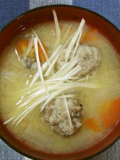 つみれ汁(味噌仕立て)-レシピのメイン写真