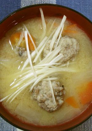 つみれ汁（味噌仕立て）-レシピのメイン写真