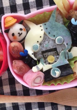 妖怪ウォッチよりロボニャンF型 キャラ弁-レシピのメイン写真