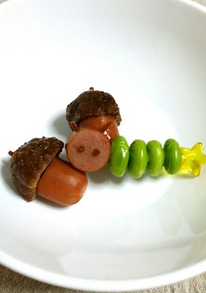 簡単かわいいお弁当☆どんぐりとあおむし-レシピのメイン写真