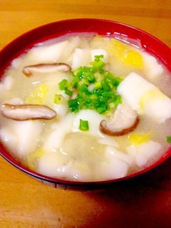はんぺんと白菜のトロトロ味噌汁-レシピのメイン写真