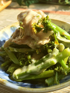 とろ~りチーズ✿アスパラ菜&豚薄肉炒め-レシピのメイン写真