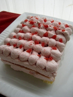 イチゴムースケーキ-レシピのメイン写真