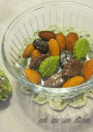 飽きないおやつ♡チョコとアーモンド-レシピのメイン写真