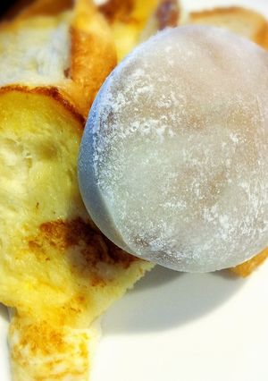 フレンチトーストにアイスを乗せるだけ-レシピのメイン写真