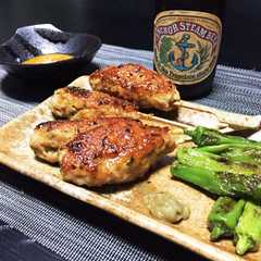 รูปของ 焼き鳥屋さん顔負けの鷄つくね