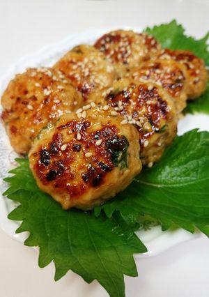 大葉が香る♡鶏肉と豆腐の甘辛つくね-レシピのメイン写真
