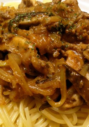椎茸入りのお手軽ミートソーススパゲティー-レシピのメイン写真