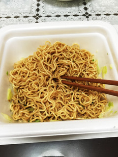 【超簡単】ヘルシーカップソース焼きそば✨-レシピのメイン写真